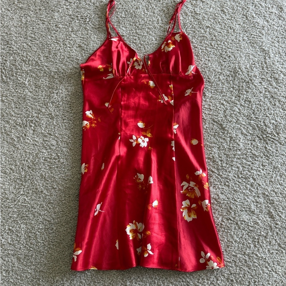 Size small vintage women’s “nightie” from Gilligan and O’Malley